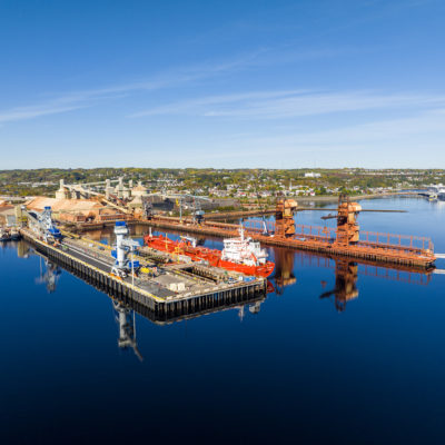 Installations portuaires et Services ferroviaires